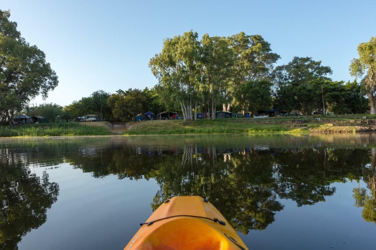 Bonnievale River Lodge Екстер'єр фото